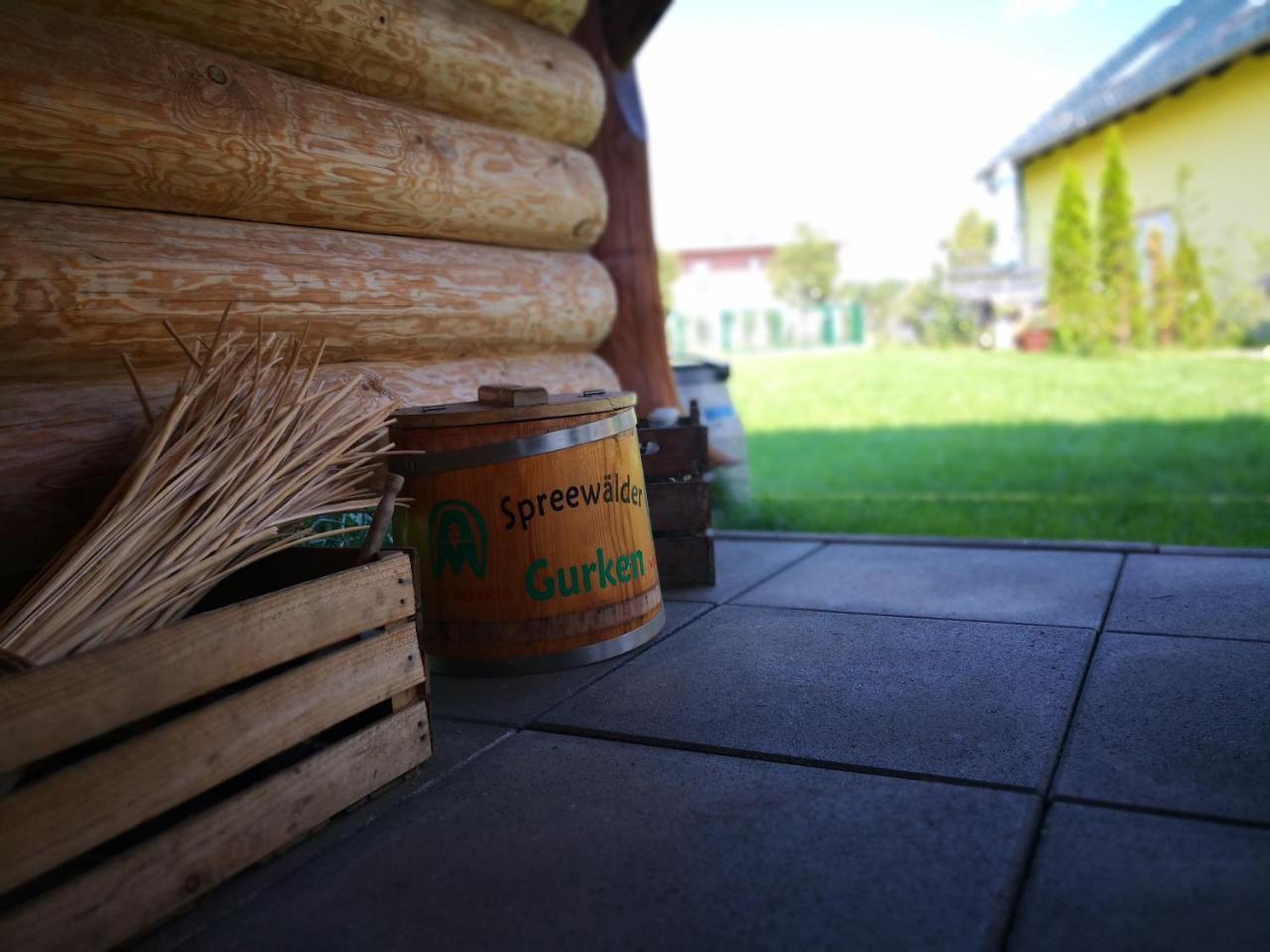 Ferienwohnung "Faehrmannsruh " Lubben Exterior photo